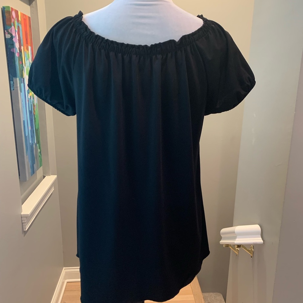 Black off the shoulder loose fit top. Size L. - Picture 5 of 9